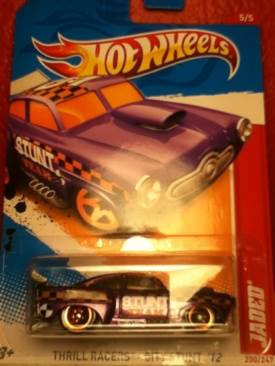Jaded - 2011 Thrill Racers (valcano) toy car collectible - Main Image 1