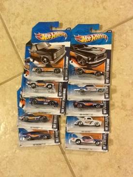 Hw Raceing  toy car collectible - Main Image 1