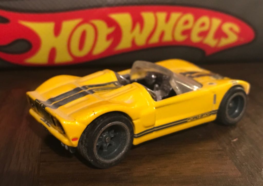 Ford GTX1 - Hot Wheels Boulevard toy car collectible - Main Image 2