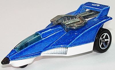 XT-3 (m) - 92 Mainline Cars toy car collectible - Main Image 2