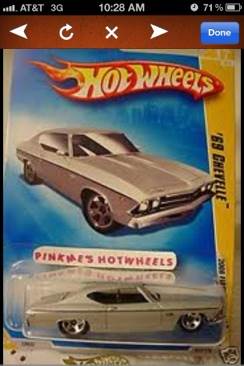 69 Chevelle SS 396 - 2009 New Models toy car collectible - Main Image 1