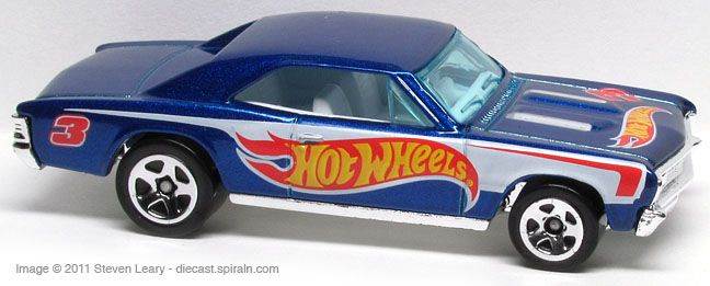 ’67 Chevelle SS 396 - HW Racing ’ 11 toy car collectible - Main Image 2