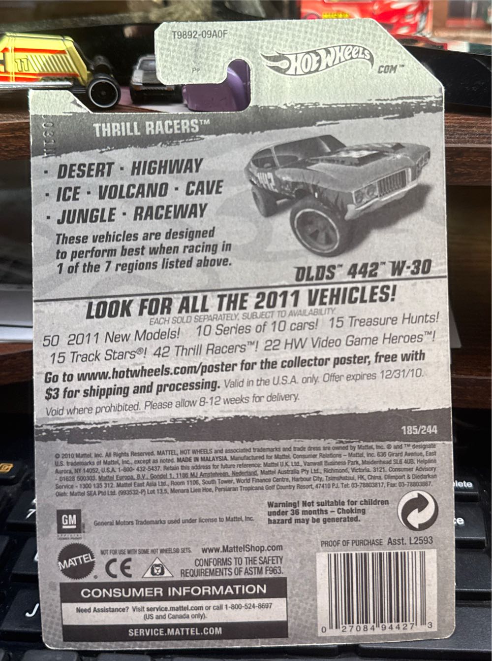 Olds 442 W-30 - Thrill Racers - Desert ’11 toy car collectible - Main Image 2