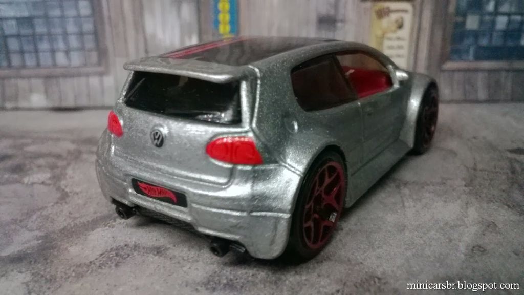 Volkswagen Golf GTi - 2013 HW Showroom - All Stars toy car collectible - Main Image 2