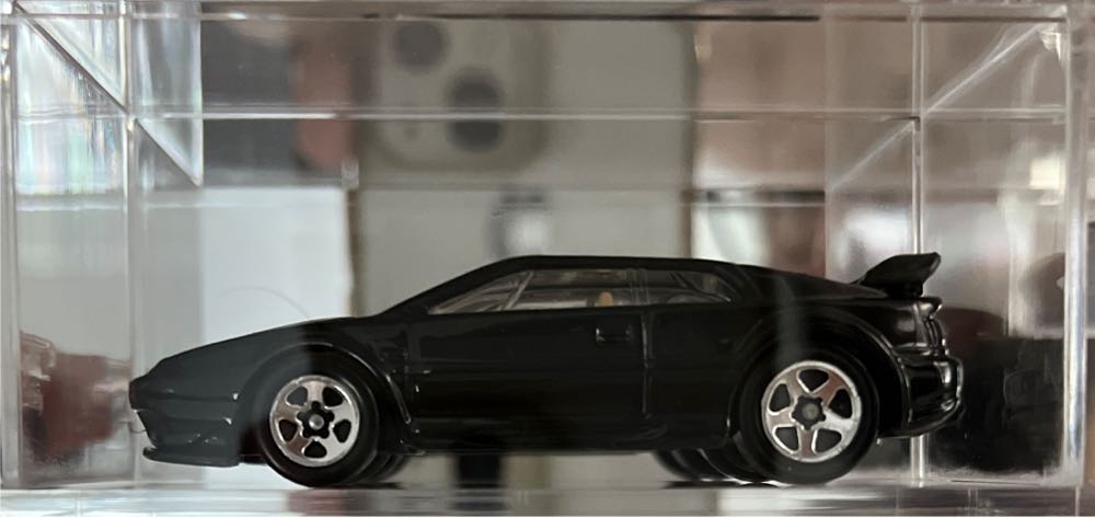 Lotus Esprit - Team: Exotics toy car collectible - Main Image 4