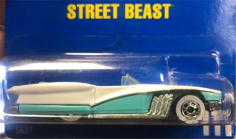 Street Beast - HW Mainline toy car collectible - Main Image 3