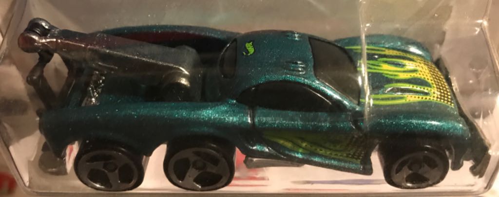 Tow Jam - Mainline toy car collectible - Main Image 2