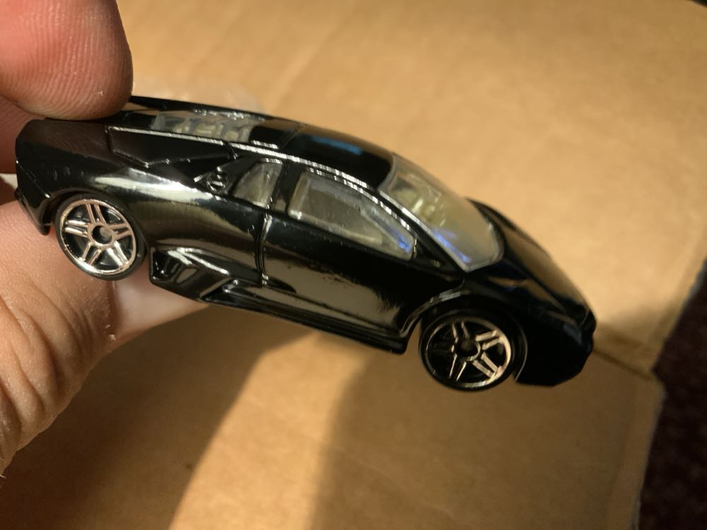 N4024 - HW Exotics 5-Pack toy car collectible - Main Image 2