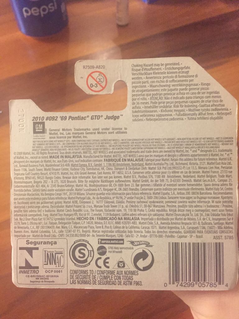 ’69 Pontiac GTO Judge - Muscle Mania toy car collectible - Main Image 2