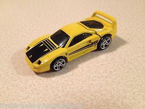 Loose Ferrari F40  toy car collectible - Main Image 2