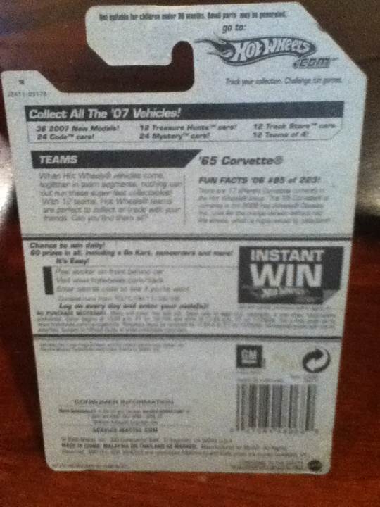 ’65 Corvette - Bone Blazers toy car collectible - Main Image 2