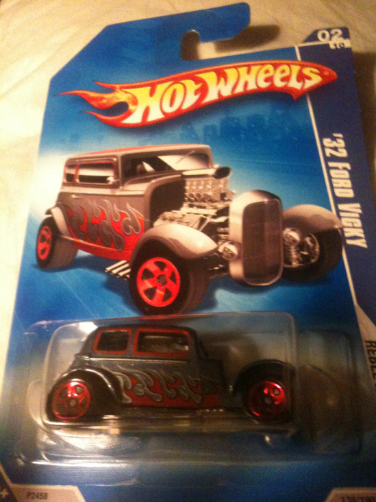 ’32 Ford Vicky - Rebel Rides ’09 toy car collectible - Main Image 2