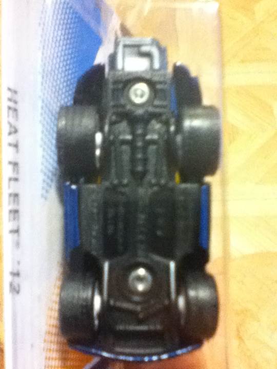 Hot Wheels Volkswagen Beetle - 2014 - HW Workshop - All Stars toy car collectible - Main Image 2