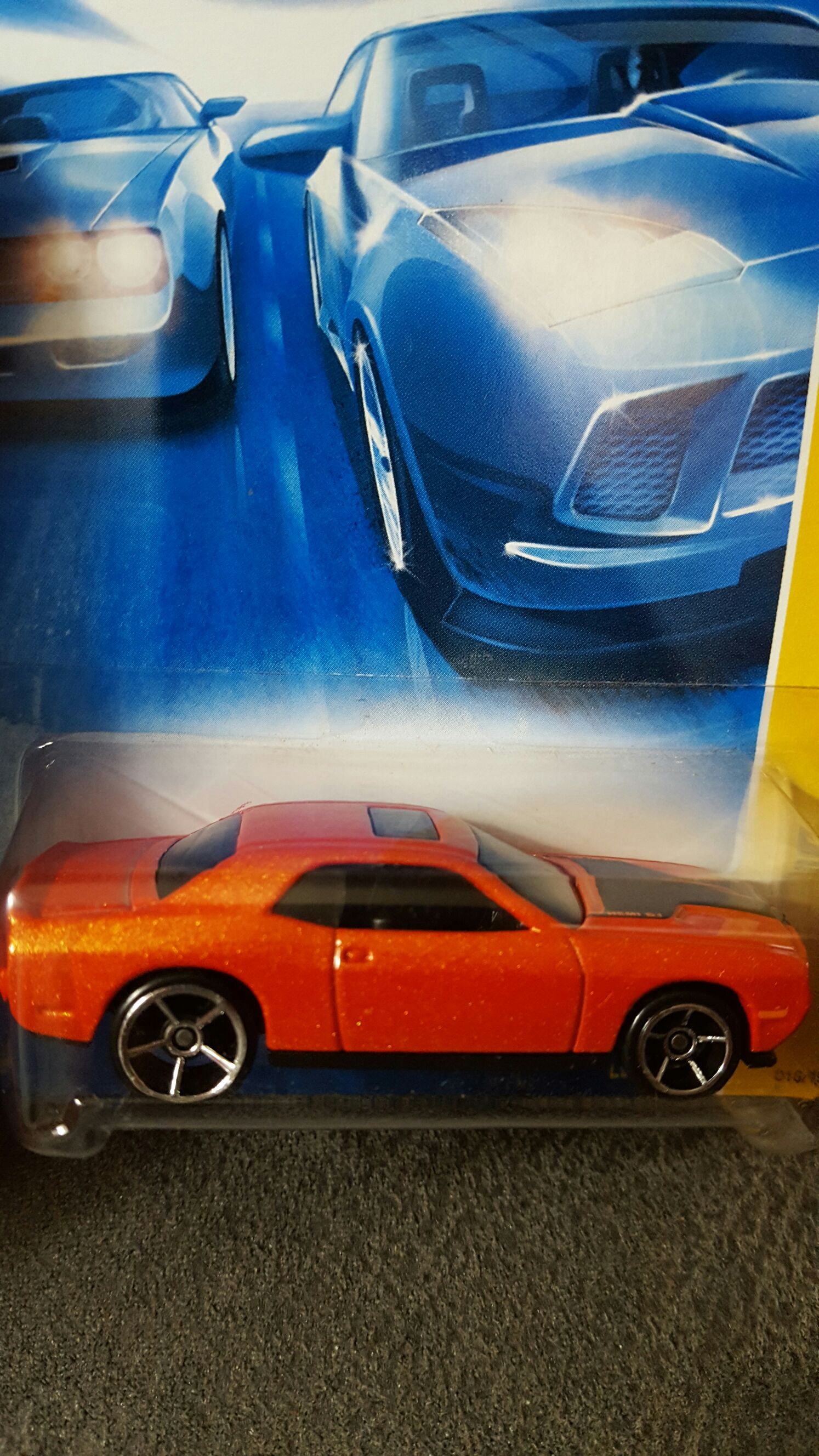 Dodge Challenger Srt8 - 2008 First Editions toy car collectible - Main Image 2