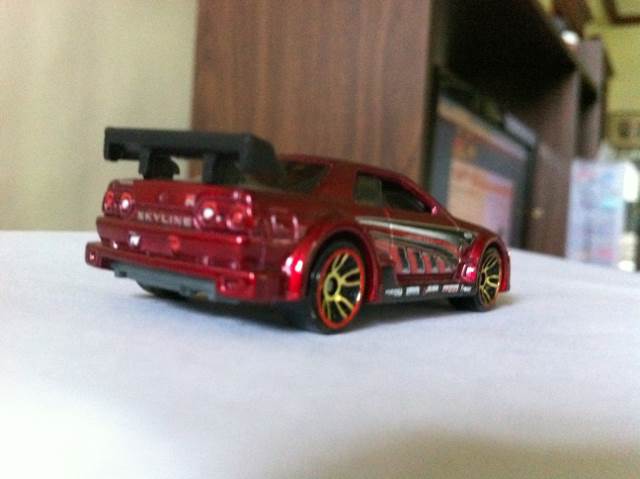 Nissan Skyline GT-R [R32] - Nightburnerz toy car collectible - Main Image 2