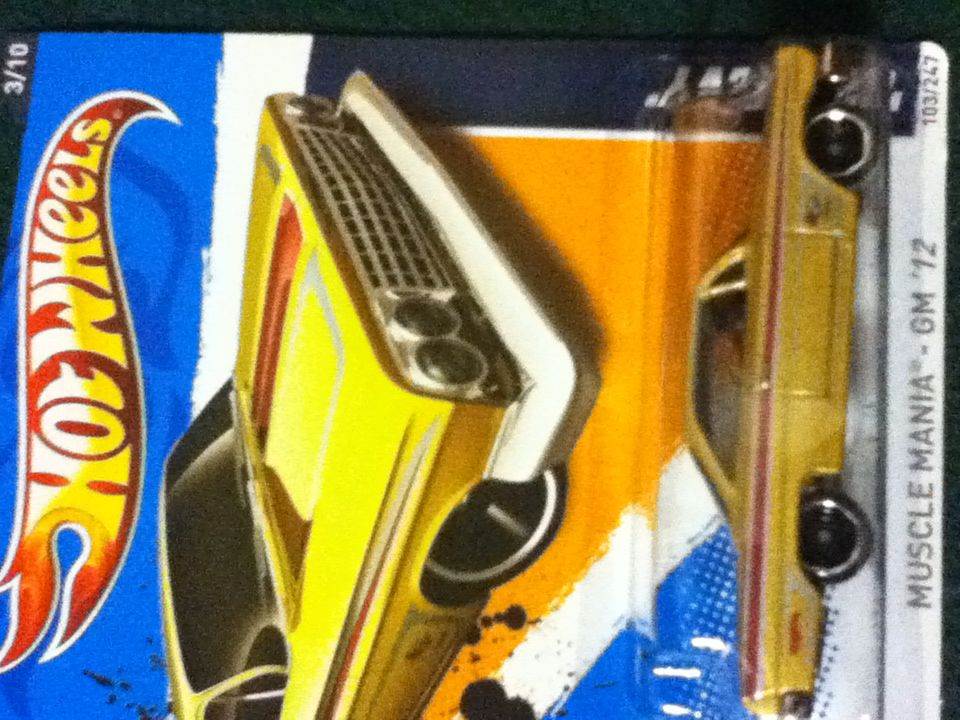 1962 Chevy - Muscle Mania: GM toy car collectible - Main Image 2