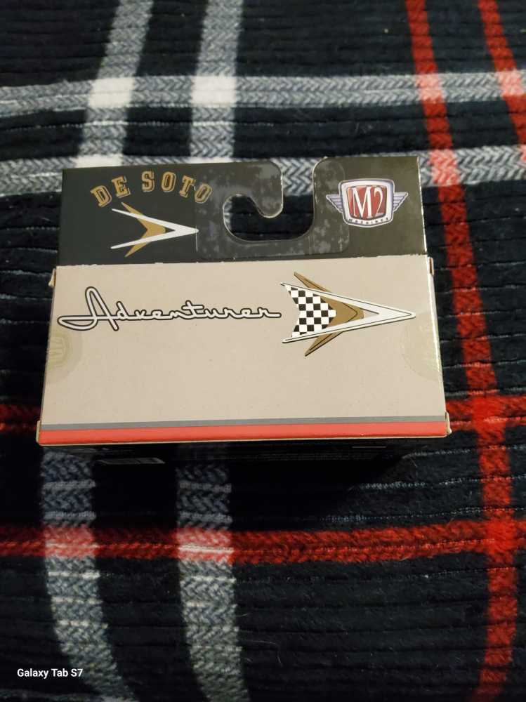 1957 DeSoto Adventurer - M2 Machines toy car collectible - Main Image 2