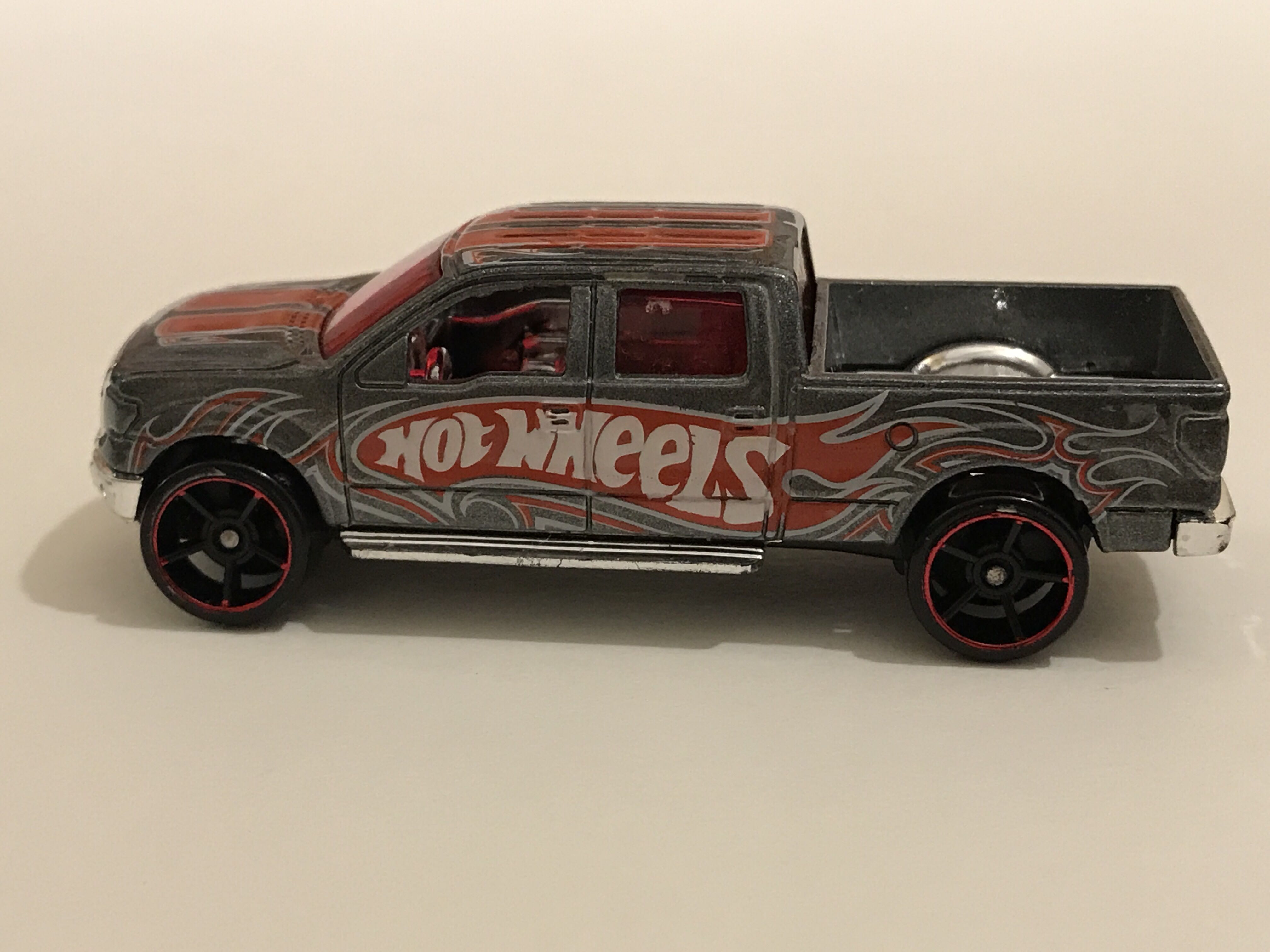 2009 Ford F-150 - 2009 HW Premiere toy car collectible - Main Image 3