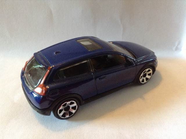 Volvo C30 - 5 pack toy car collectible - Main Image 2