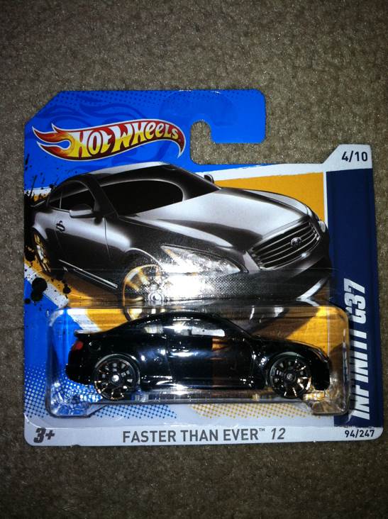 Infinity G37 - Faster Than Ever toy car collectible - Main Image 2