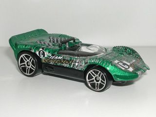 Chaparral 2 - 2001 - HW Mainline Cyborg City toy car collectible - Main Image 2