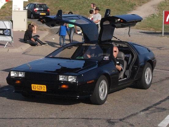 ‘81 DeLorean DMC-12 - 2010 - HW New Models toy car collectible - Main Image 2