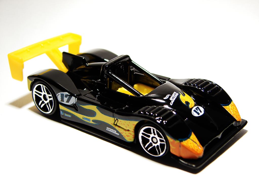 1993 Ferrari 333 SP - Mainline toy car collectible - Main Image 2