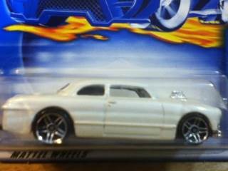 Shoe Box - 2001 - HW Mainline toy car collectible - Main Image 1