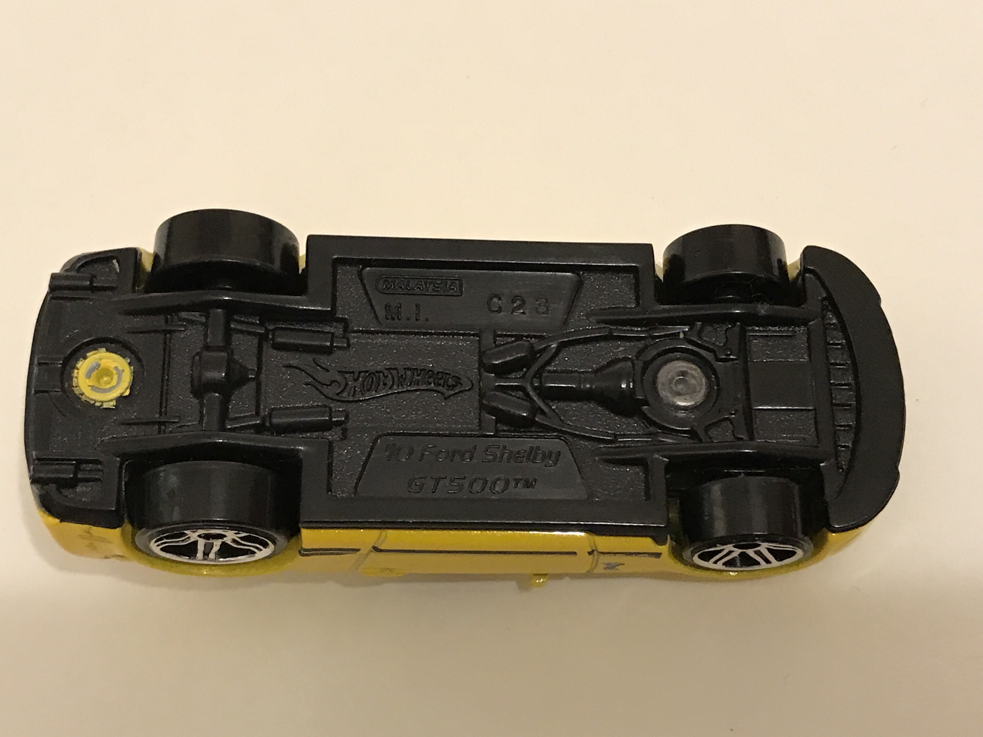 ’10 Ford Shelby GT500 - 2010 - HW PREMIERE toy car collectible - Main Image 4