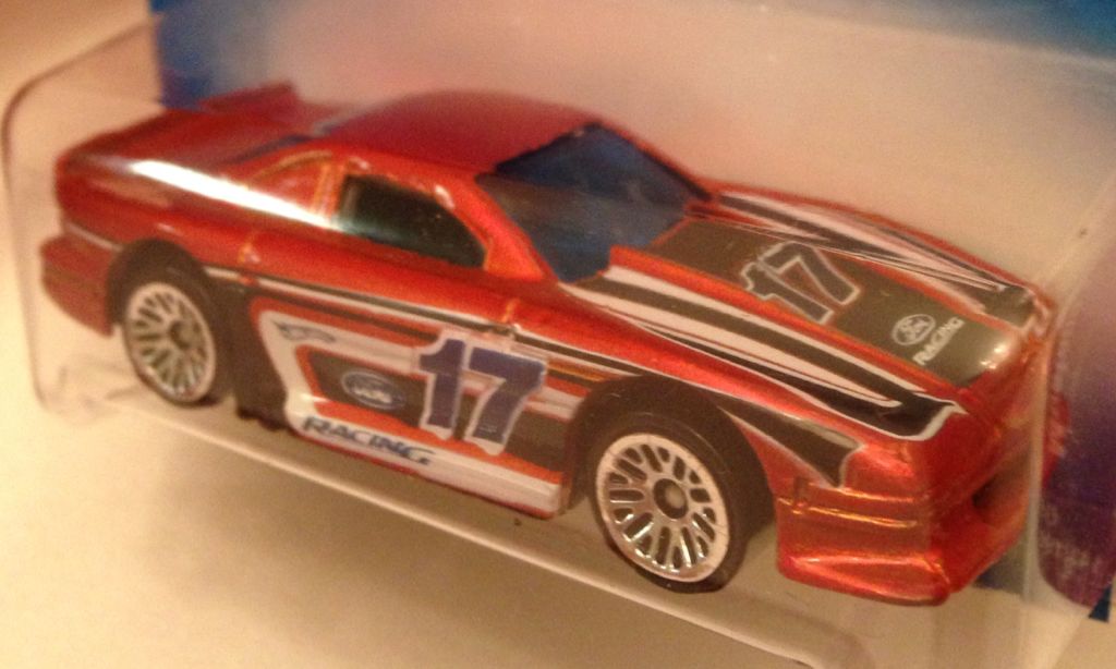 143 - Mustang Cobra - Team - Ford Racing toy car collectible - Main Image 2