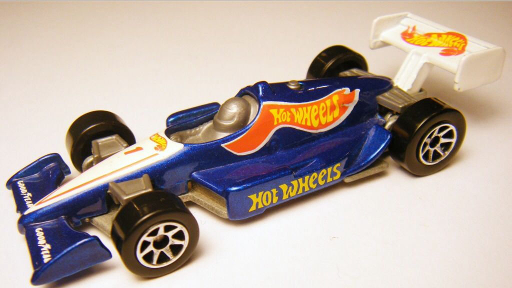 Hot Wheels 500 - 1995 Race Team Series toy car collectible - Main Image 2