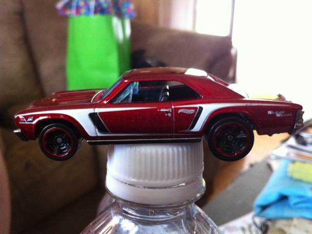 ’67 Chevelle SS 396 - 2012 Super Treasure hunt toy car collectible - Main Image 2