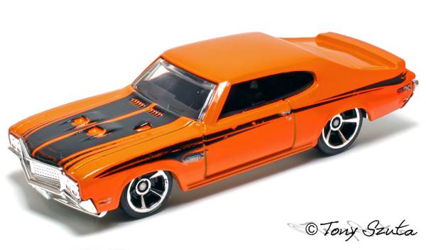 Buick GSX ‘70 Orange R7508-B7A0 - Muscle Mania ’11 toy car collectible - Main Image 2