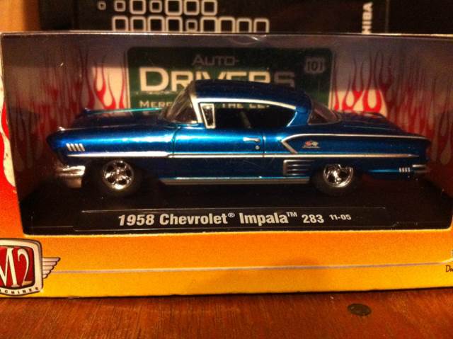 1958 Chevrolet Impala 348 - Release 11 toy car collectible - Main Image 2