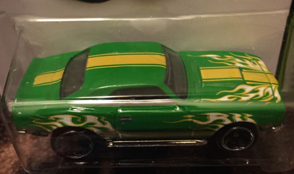 Chevy Copo Camaro 68 - HW Art Cars toy car collectible - Main Image 2
