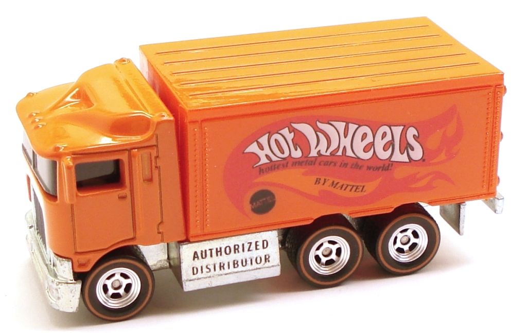 Hiway Hauler - Slick Rides toy car collectible - Main Image 2