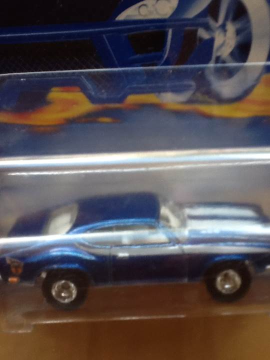 Olds 442 - 2001 Treasure Hunt toy car collectible - Main Image 2