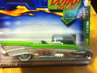 57 Roadster - Treasure Hunt 2002 toy car collectible - Main Image 1