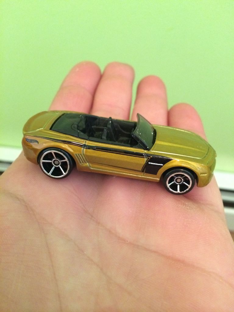 Camaro Convertible Concept - 2008 - HW First Editions toy car collectible - Main Image 2