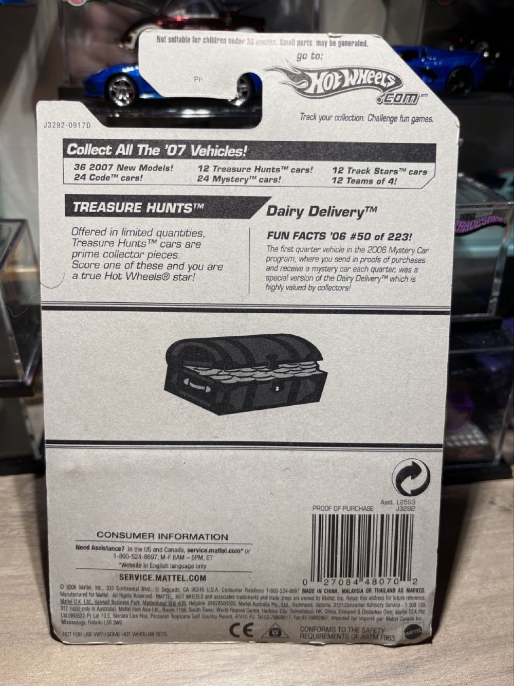 2006 #50 Dairy Delivery STH - Treasure Hunt toy car collectible - Main Image 3