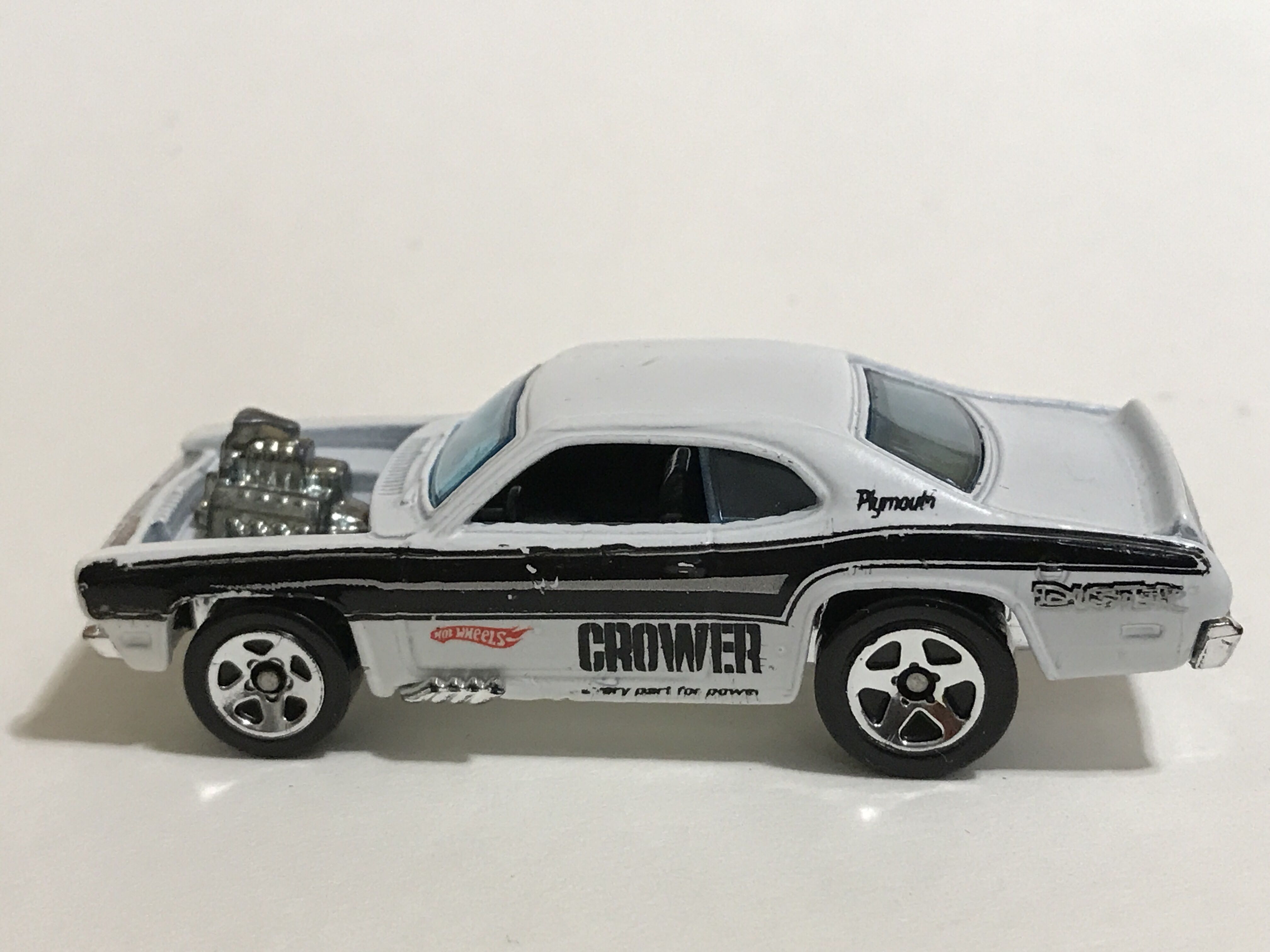 Plymouth Duster Thruster - HW Performance 11 toy car collectible - Main Image 3