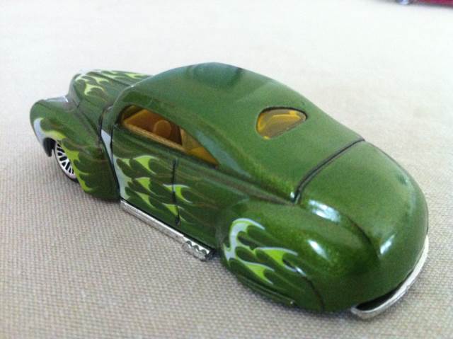 Tail Dragger - ’11 Heat Fleet toy car collectible - Main Image 2