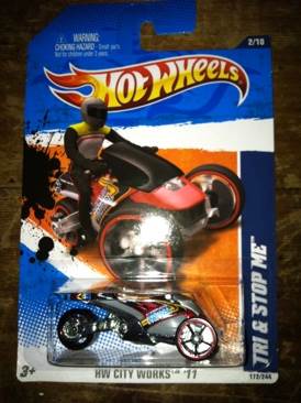 Tri & Stop Me - HW City Works ’11 toy car collectible - Main Image 1