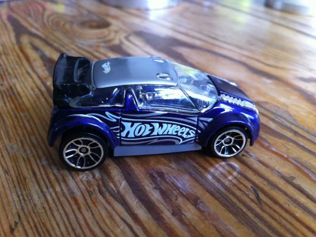 Super Gnat - Race Rally Water Park toy car collectible - Main Image 2