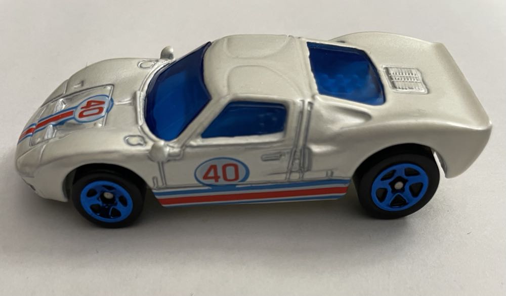 Ford GT-40 - Web Trading Cars toy car collectible - Main Image 4