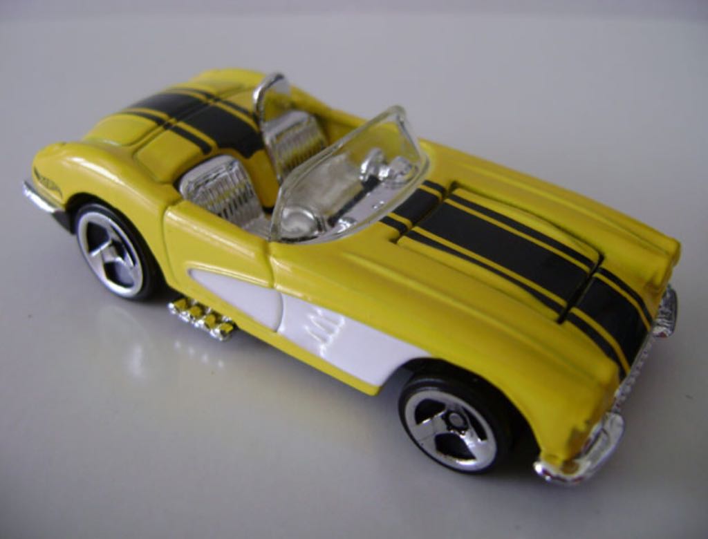 Corvette Coupe ’58 - Corvette Series toy car collectible - Main Image 2