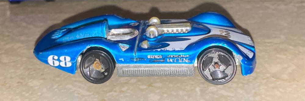 Turbolence - 2002 Hot Wheels toy car collectible - Main Image 3
