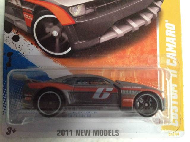 2011 Chevrolet Camaro - Custom - Hot Wheels Premeire toy car collectible - Main Image 2