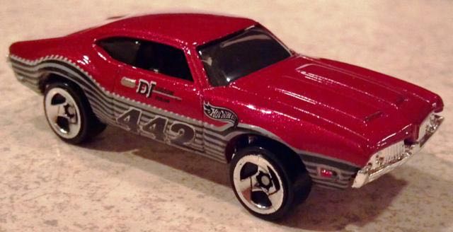 Olds 442 - Mattel Wheels toy car collectible - Main Image 2