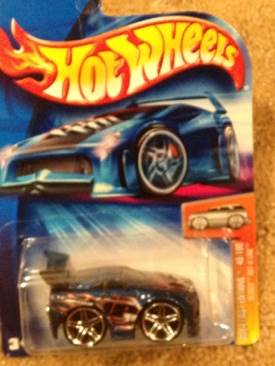 Out-A-Line - 2004 First Editions toy car collectible - Main Image 1